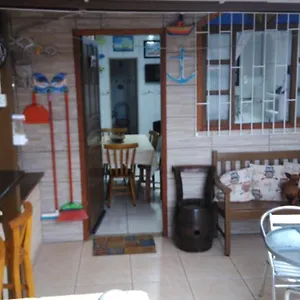 https://casa-de-praia-mobiliada.santa-catarina-brasil.com