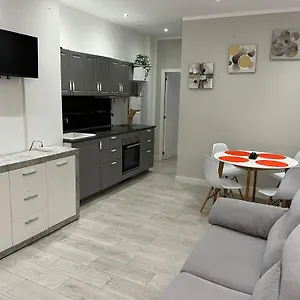 https://casita-paraiso-tenerife-sur.in-canary-islands.com