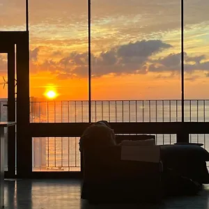 https://sunrise-home.in-canary-islands.com